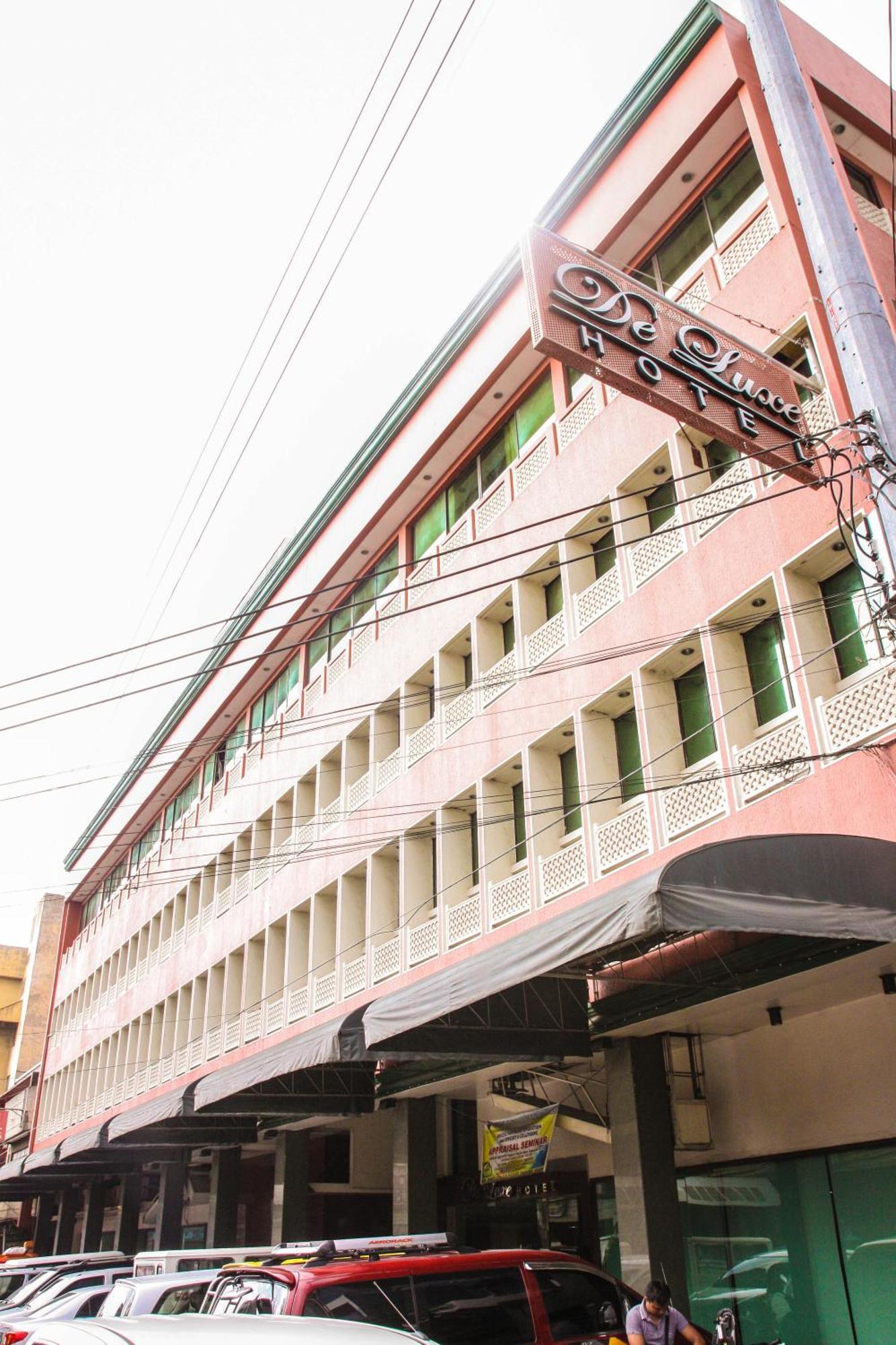 De Luxe Hotel Cagayan de Oro Buitenkant foto